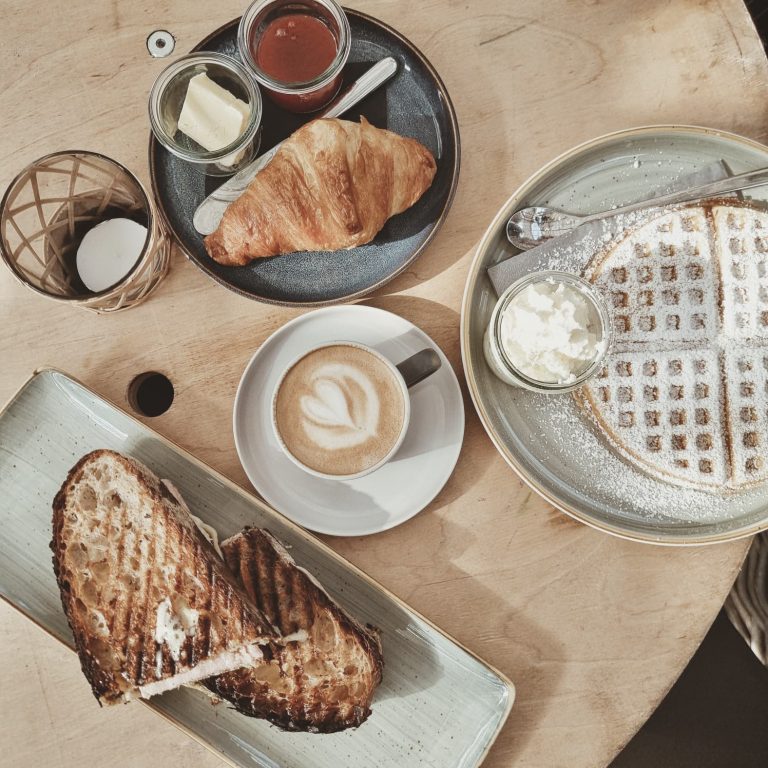 Altona: Hygge The Farm